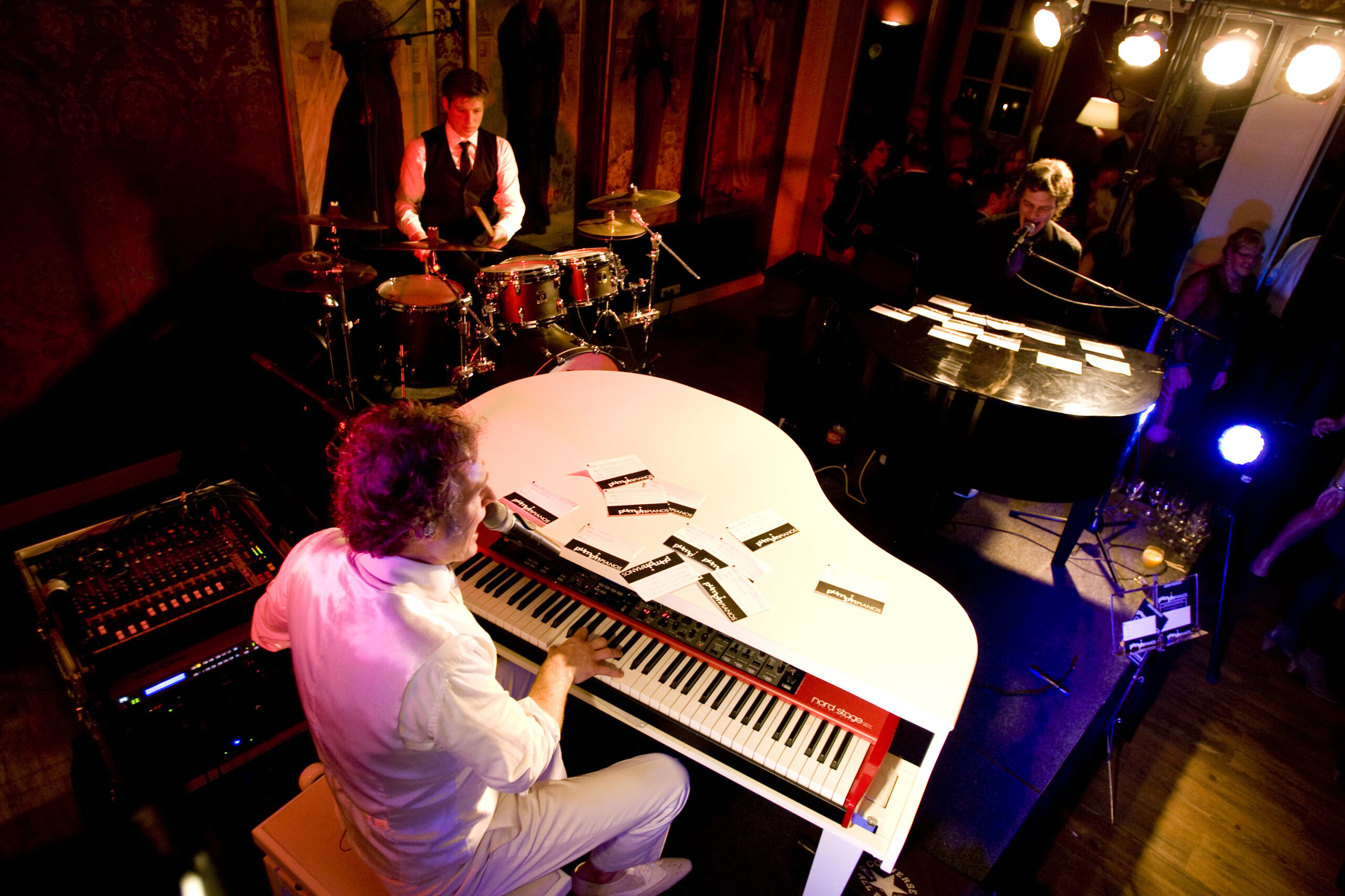 Pumpin Pianos